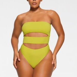 Skims cutout strapless monokini citrus 4x